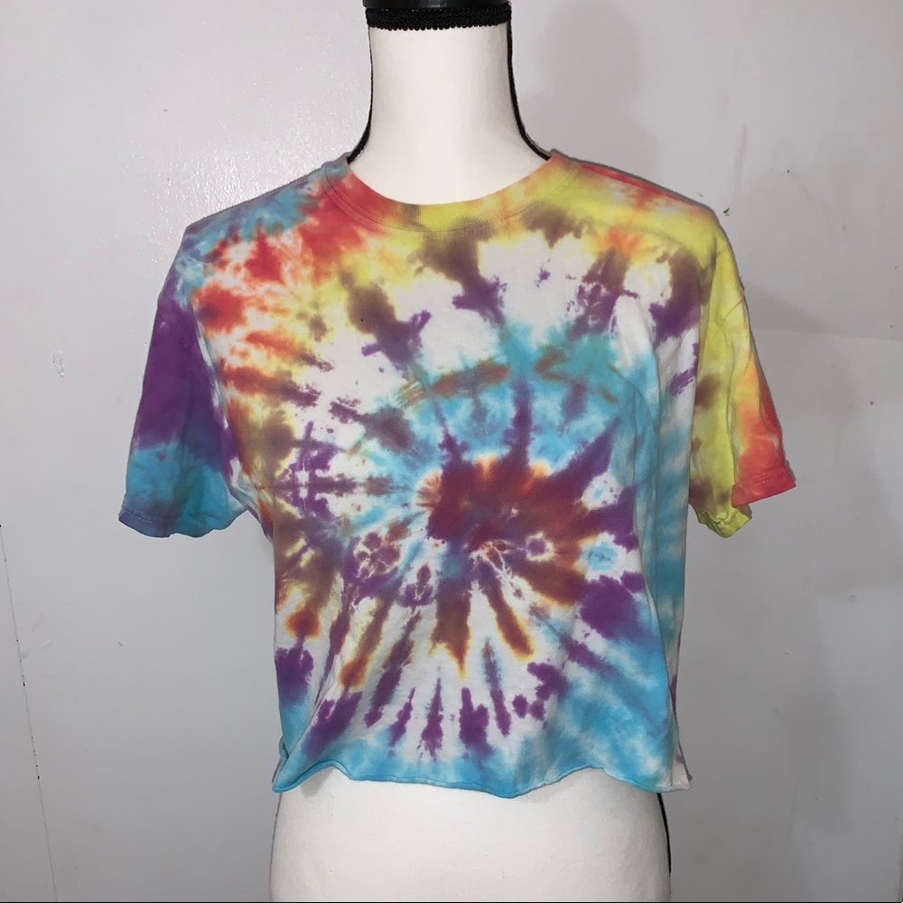 Two At-Home Tie-Dye Tees (Gildardo)
